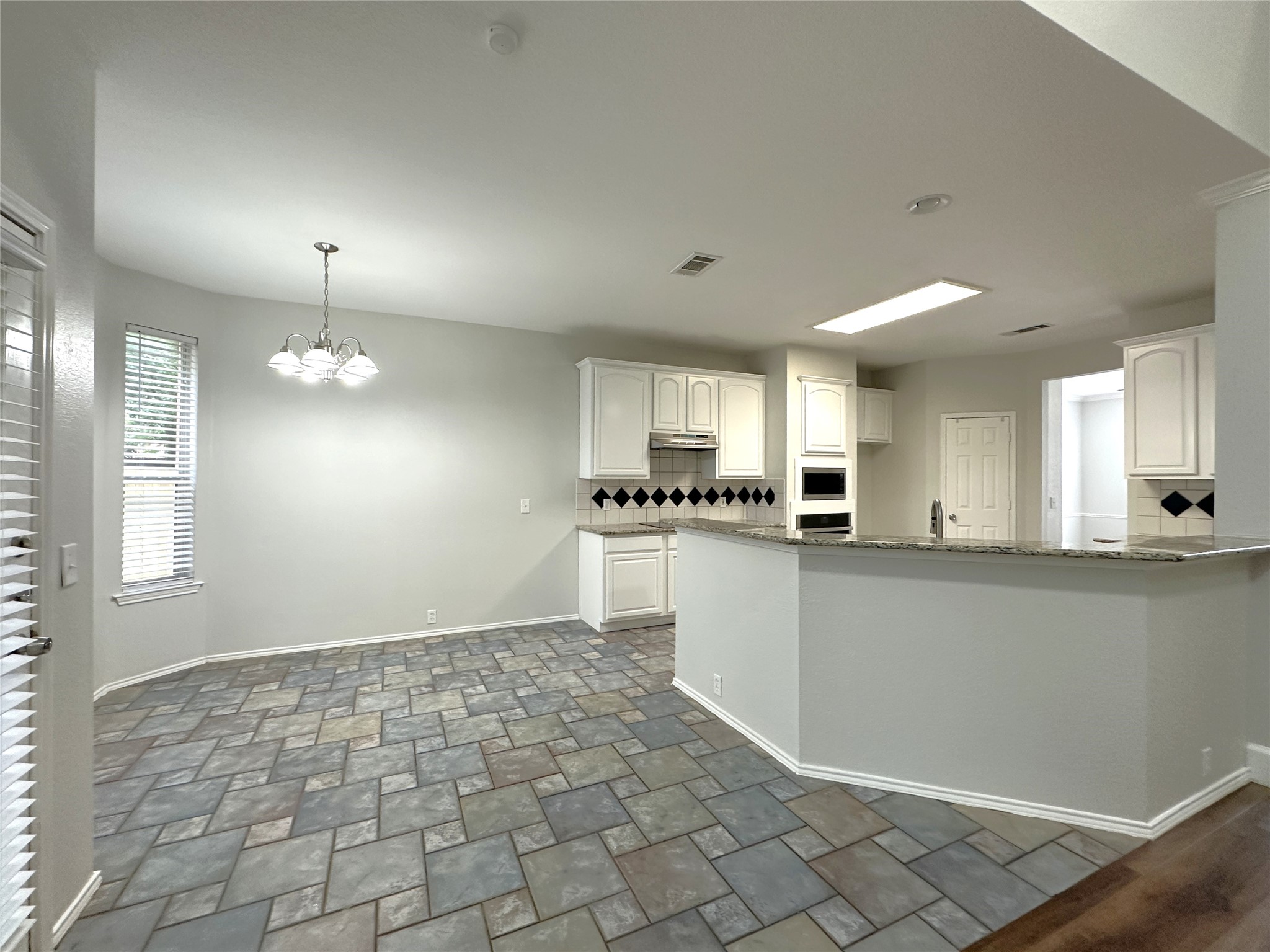 6704 Alderbrook Drive Denton TX 76210
