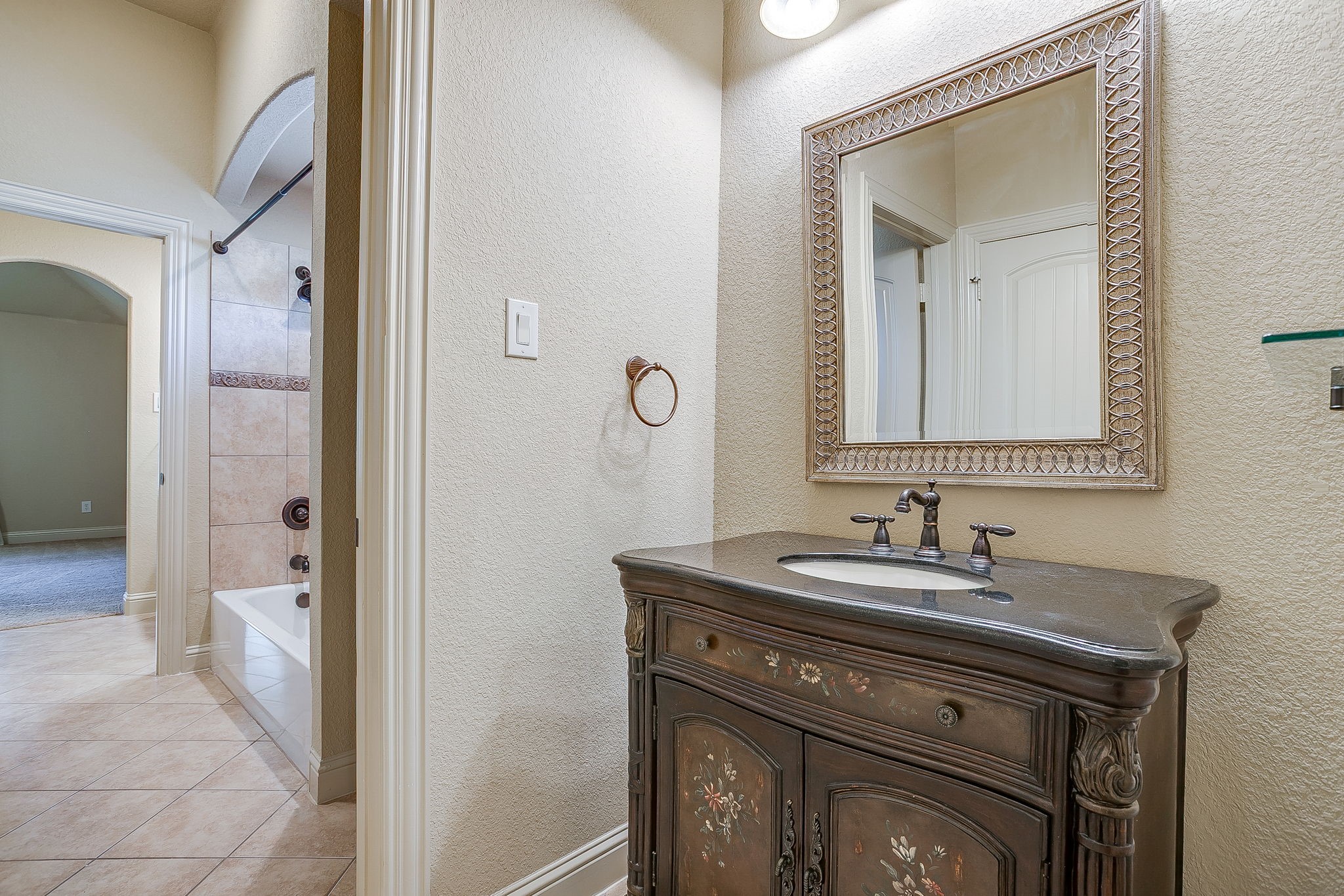 4059 W 7th Street Fort Worth TX 76107