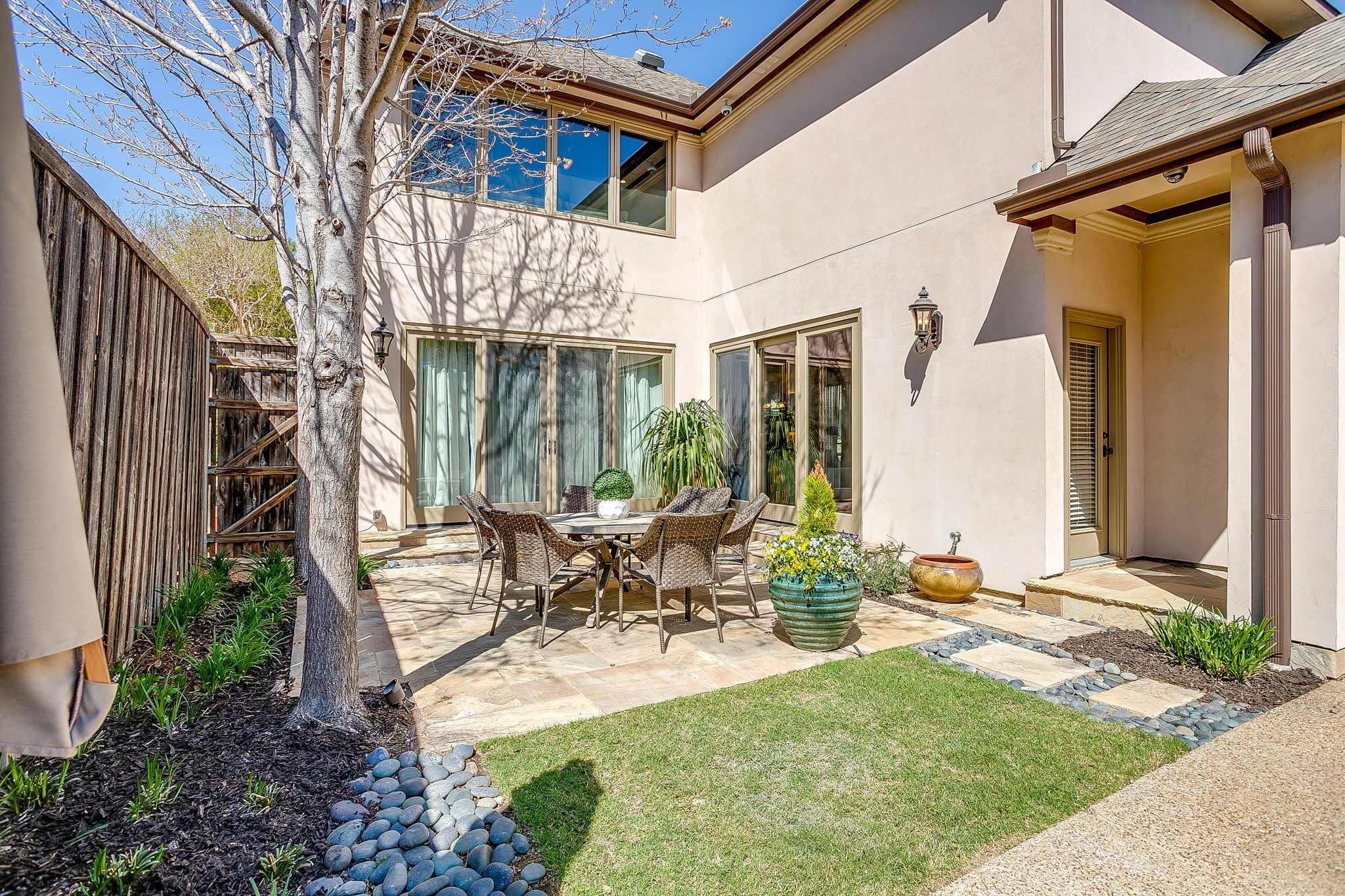 4059 W 7th Street Fort Worth TX 76107
