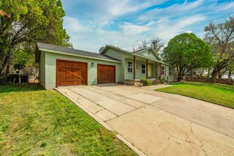 1614 Glenwick Drive Fort Worth TX 76114