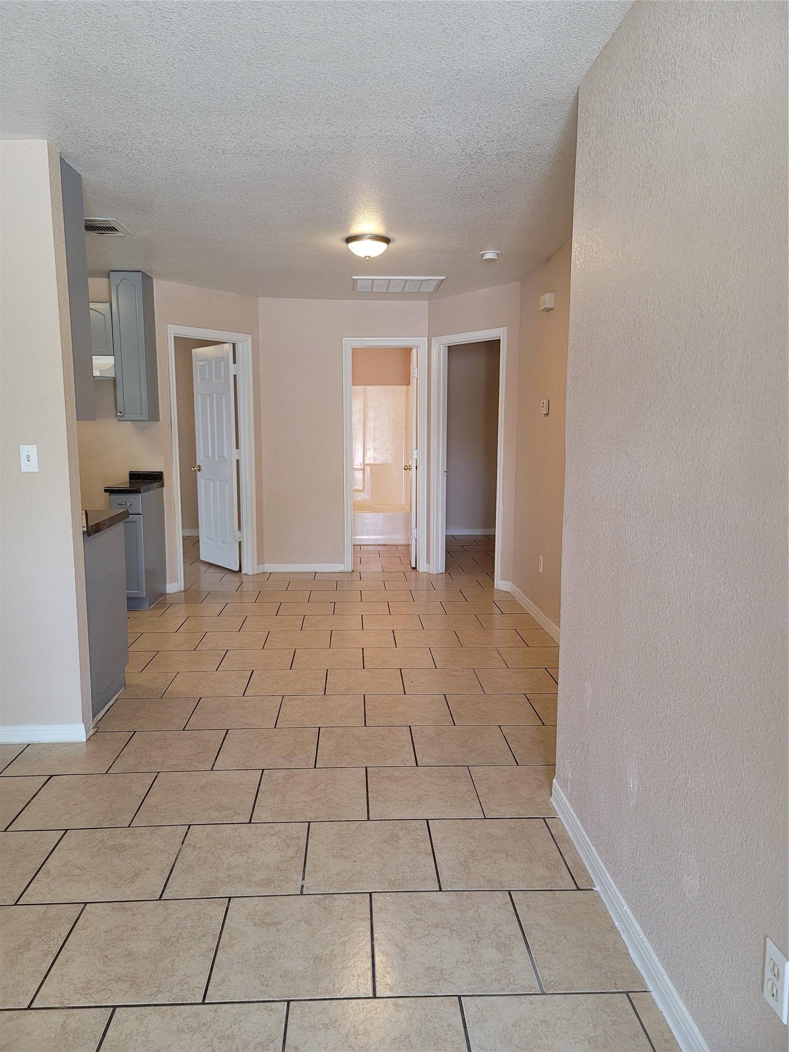 239-241 E Craven Avenue Lacy Lakeview TX 76705
