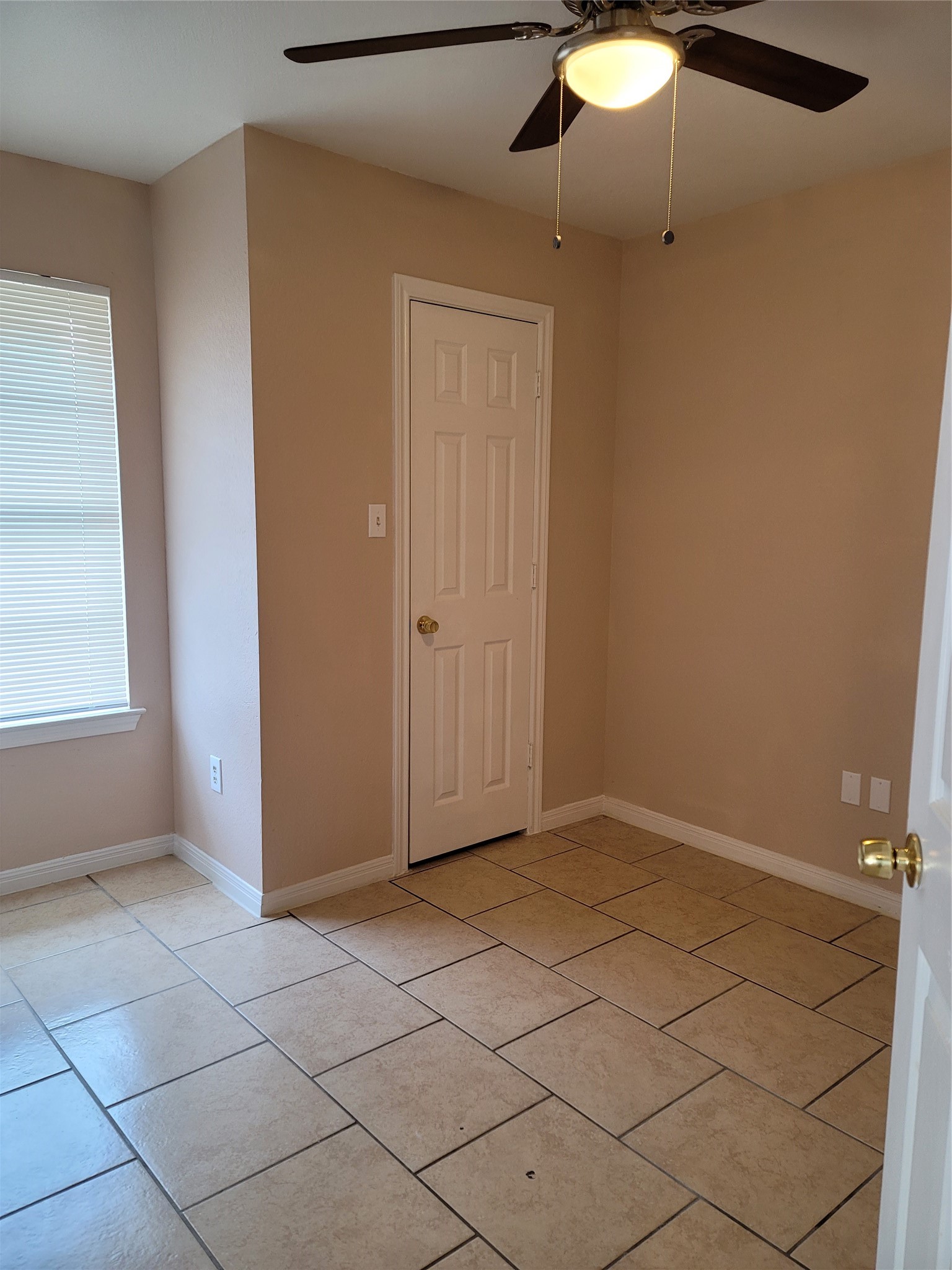 239-241 E Craven Avenue Lacy Lakeview TX 76705