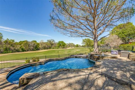 2306 Broken Point Mckinney TX 75072
