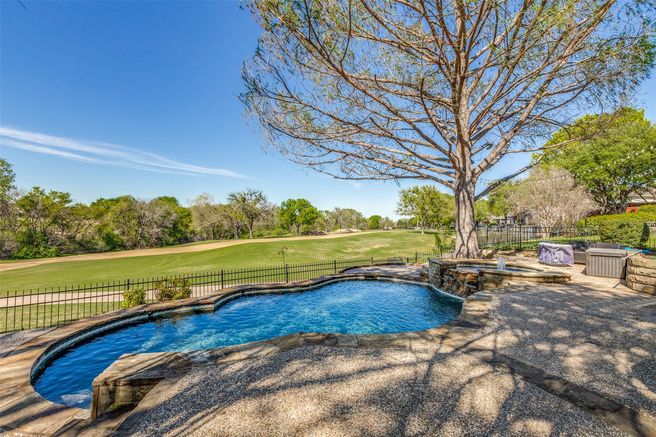 2306 Broken Point Mckinney TX 75072