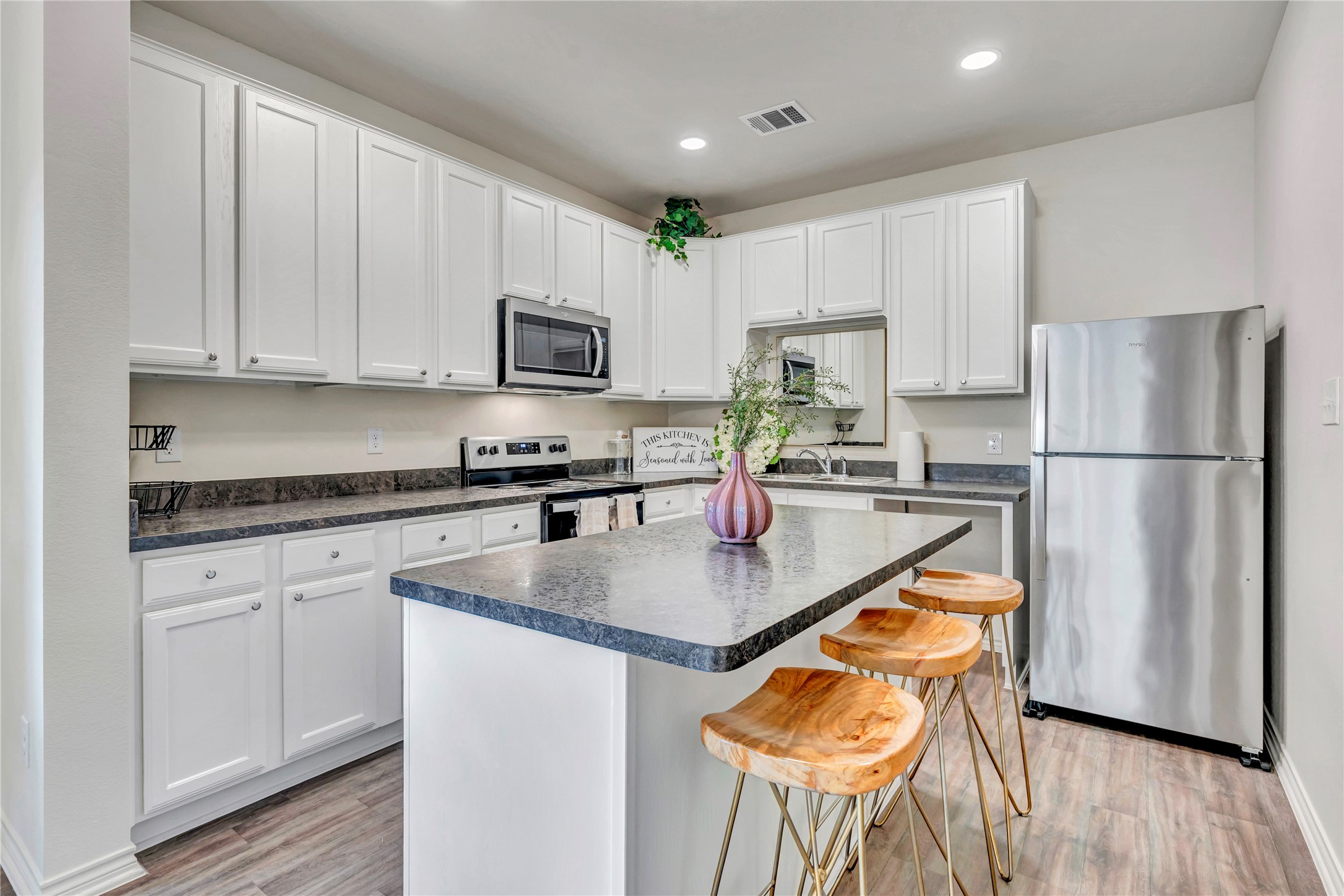 1716 Galveston Avenue Fort Worth TX 76110