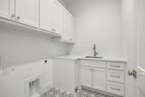 10128 Coppedge Lane Dallas TX 75229