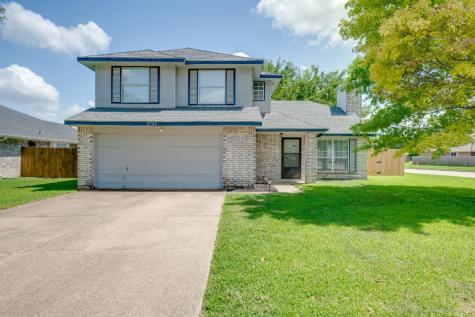 2749 Timber Court Grand Prairie TX 75052
