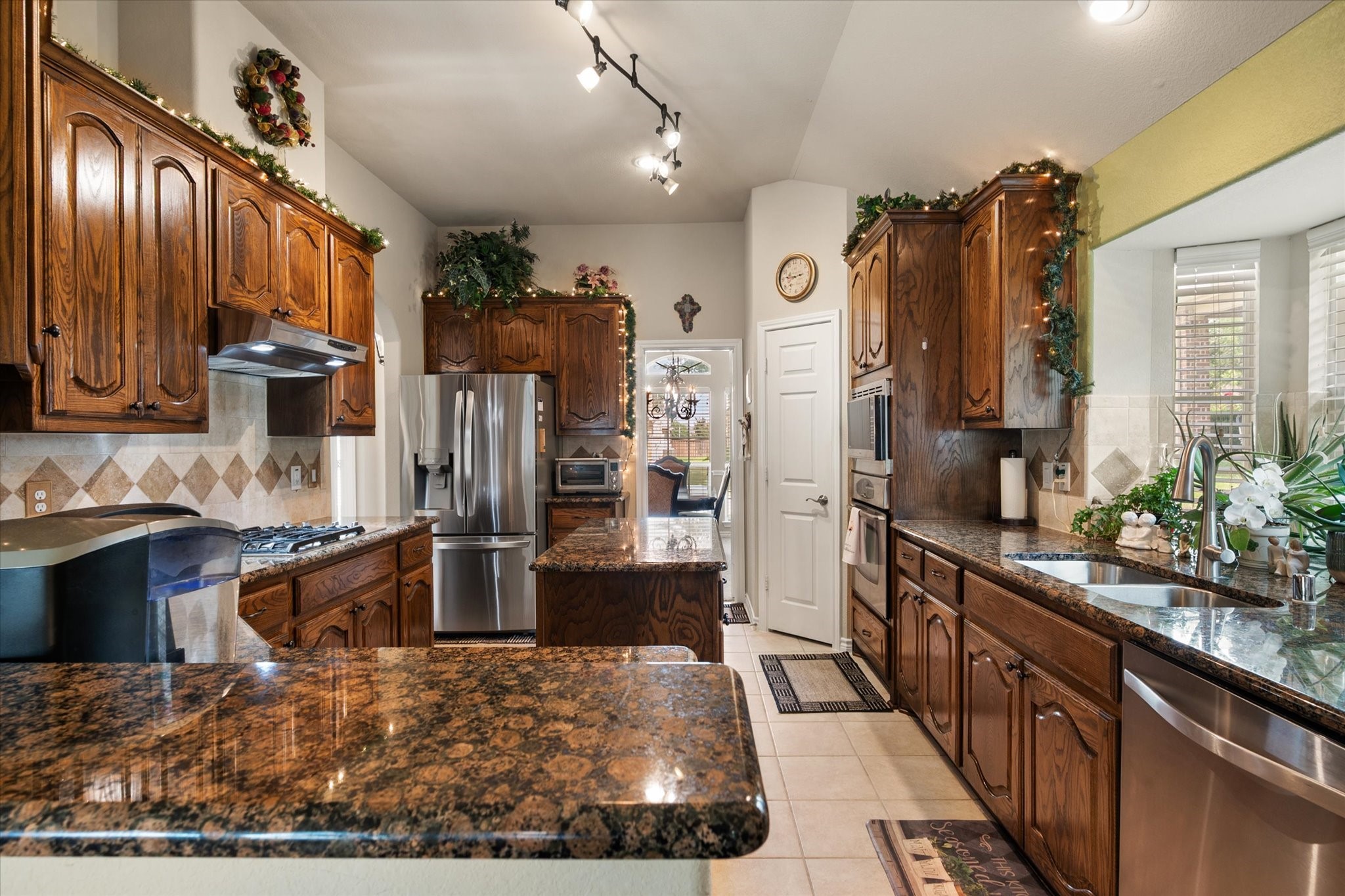 4819 King Harbor Court Grand Prairie TX 75052
