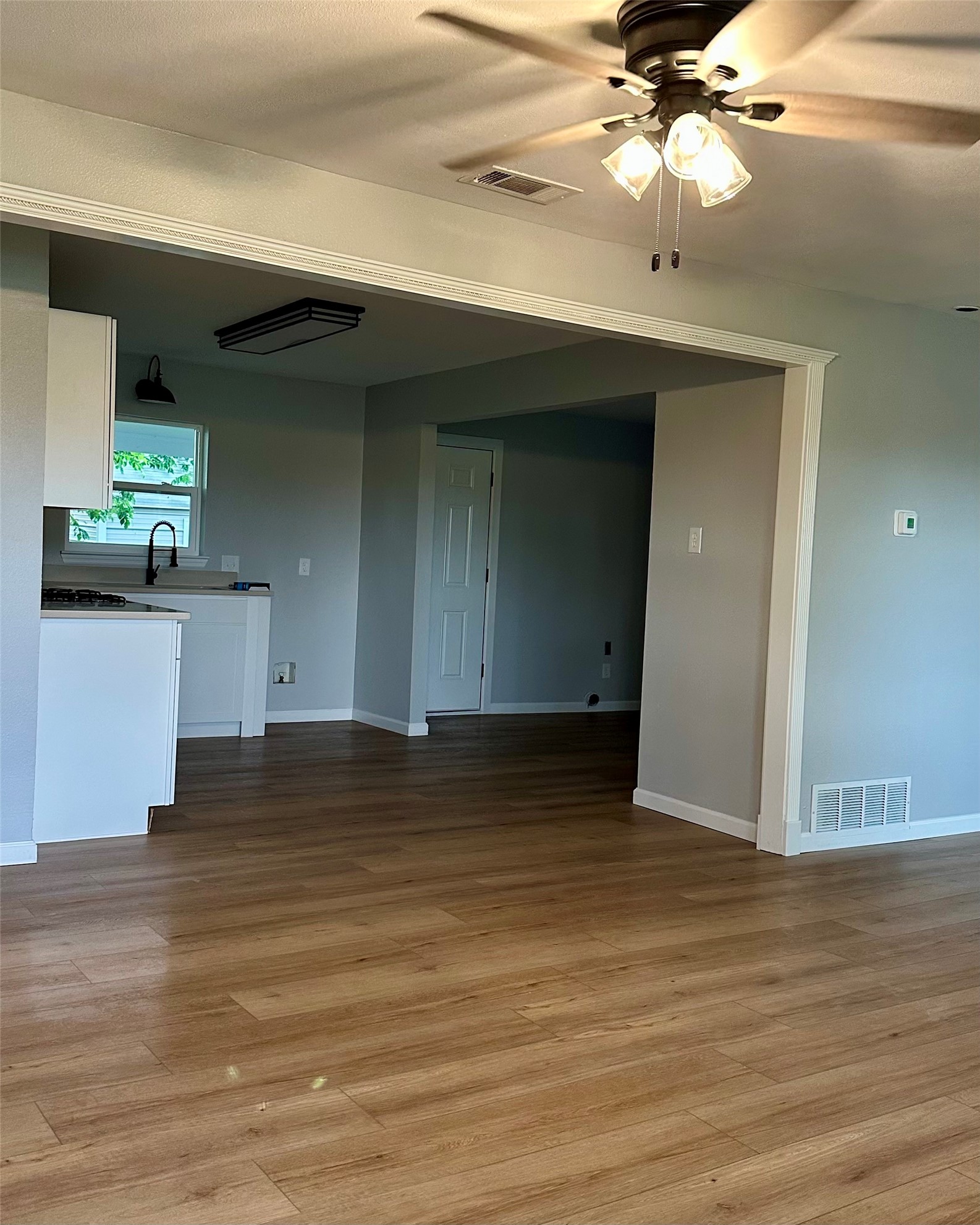 901 N Blanche Street Terrell TX 75160