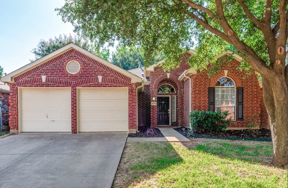 2605 Hutchinson Lane Corinth TX 76210