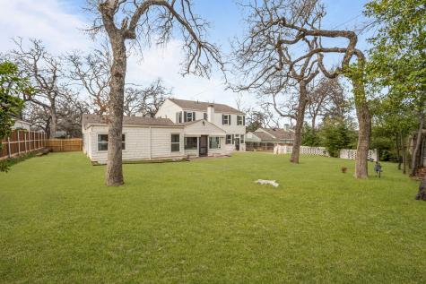 508 N Bailey Avenue Fort Worth TX 76107