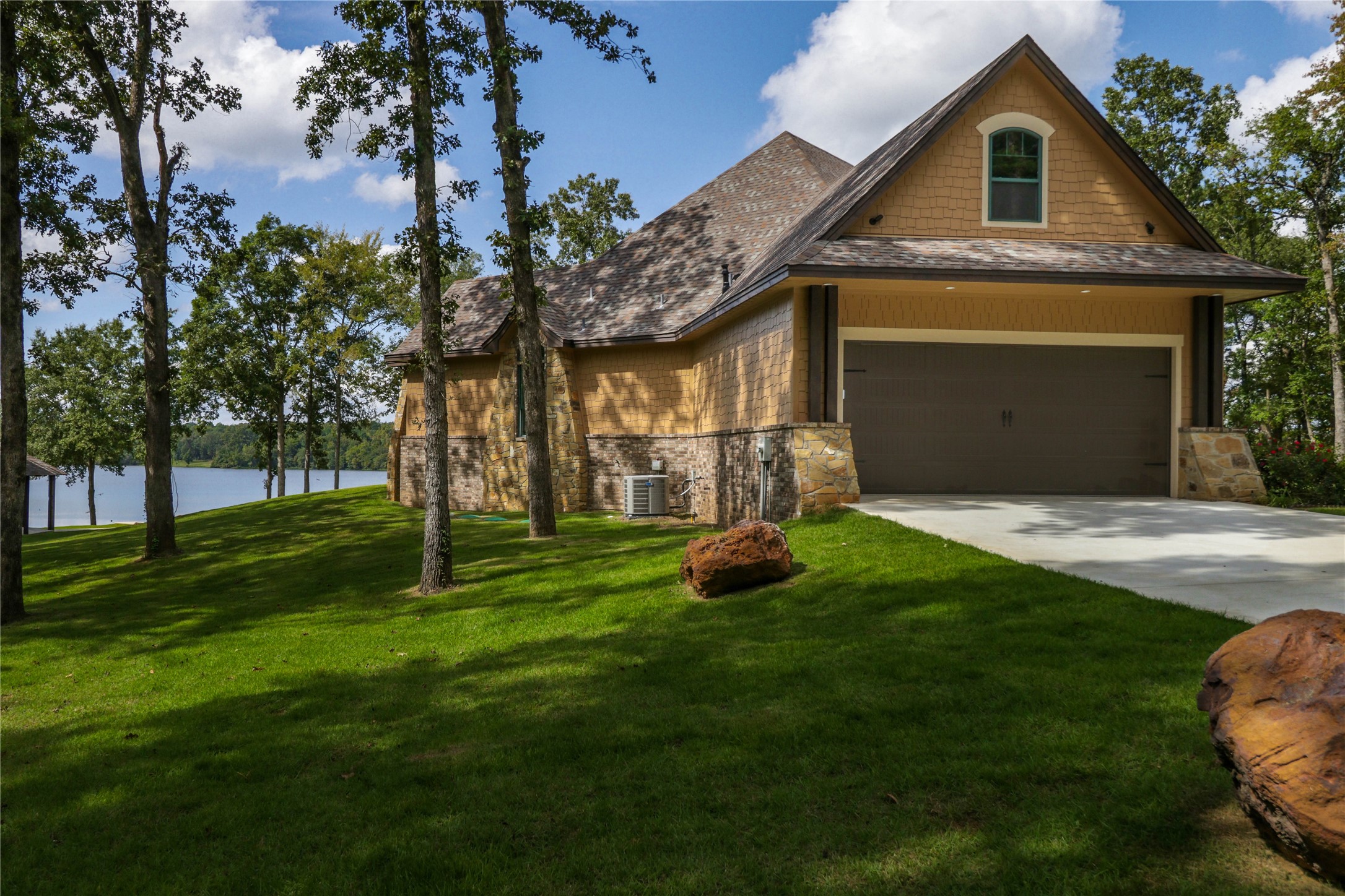 2142 Fawn Crossing Gilmer TX 75644