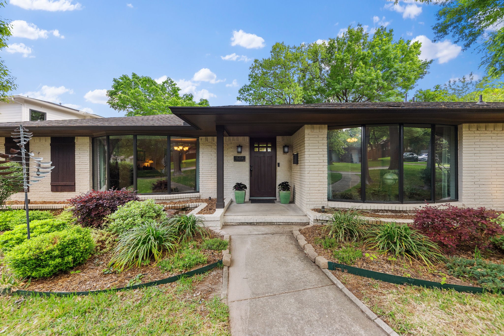 8214 San Leandro Drive Dallas TX 75218