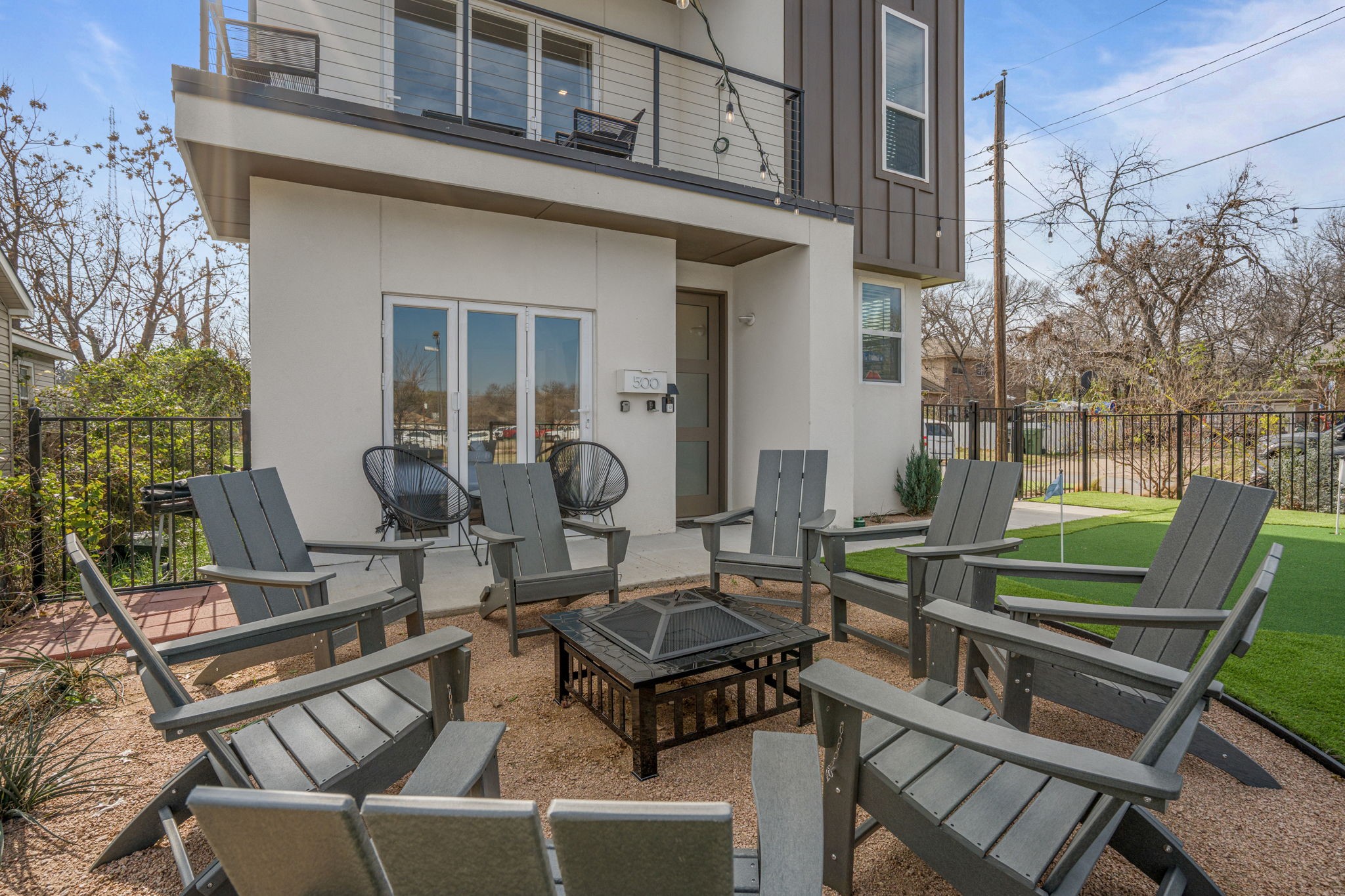 500 W Sanford Street Arlington TX 76011