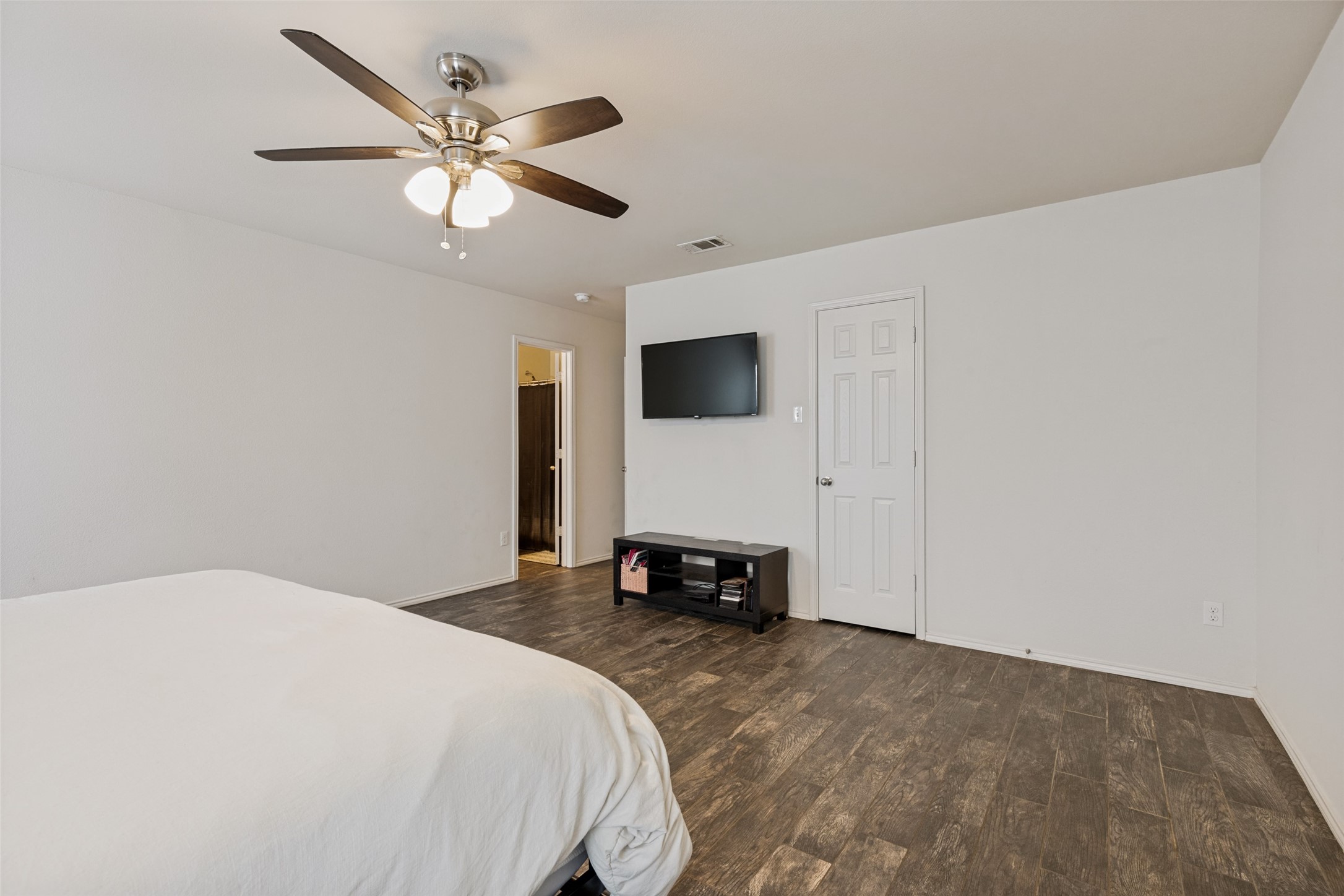 1300 Elkford Lane Fort Worth TX 76247