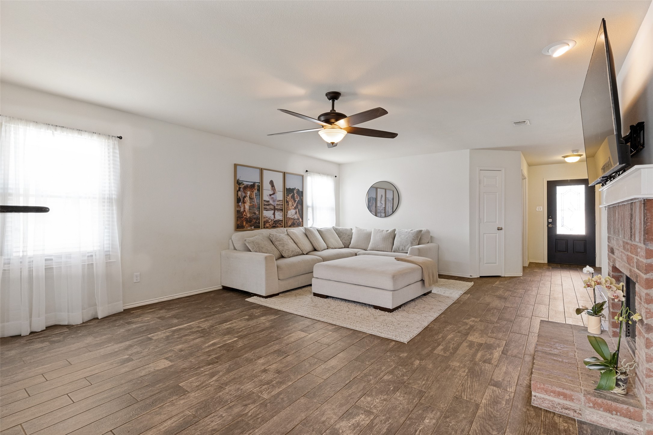 1300 Elkford Lane Fort Worth TX 76247