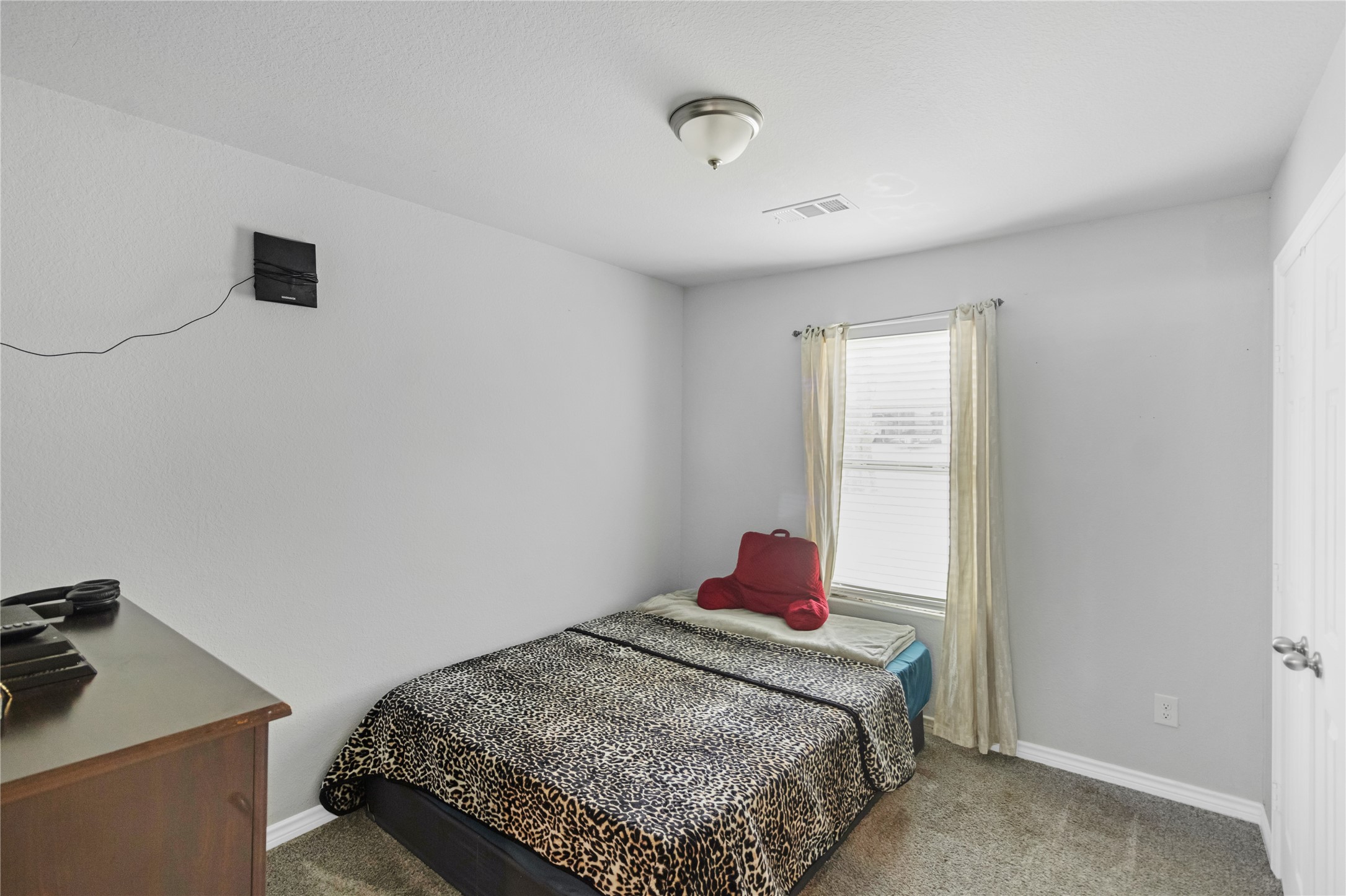 1317 Dacki Avenue Dallas TX 75211