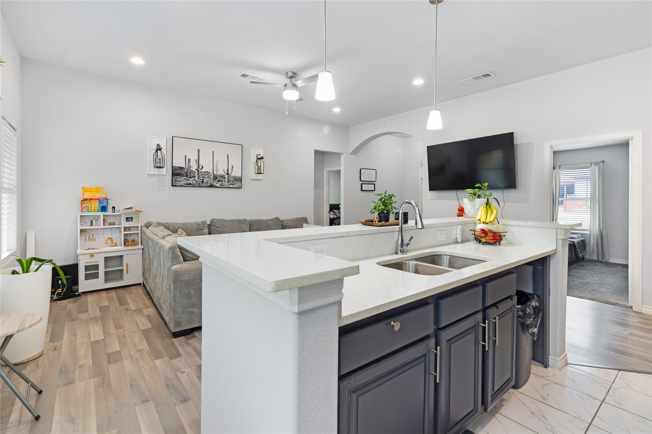1317 Dacki Avenue Dallas TX 75211