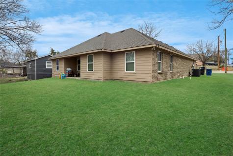 1317 Dacki Avenue Dallas TX 75211