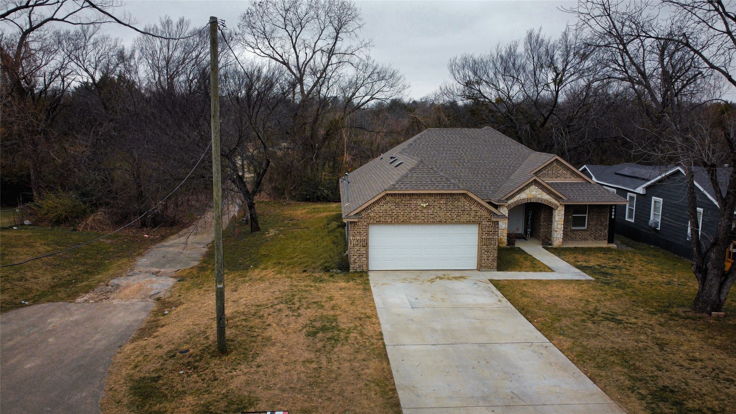 1317 Dacki Avenue Dallas TX 75211