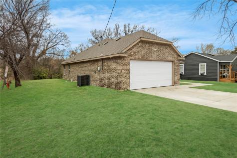 1317 Dacki Avenue Dallas TX 75211