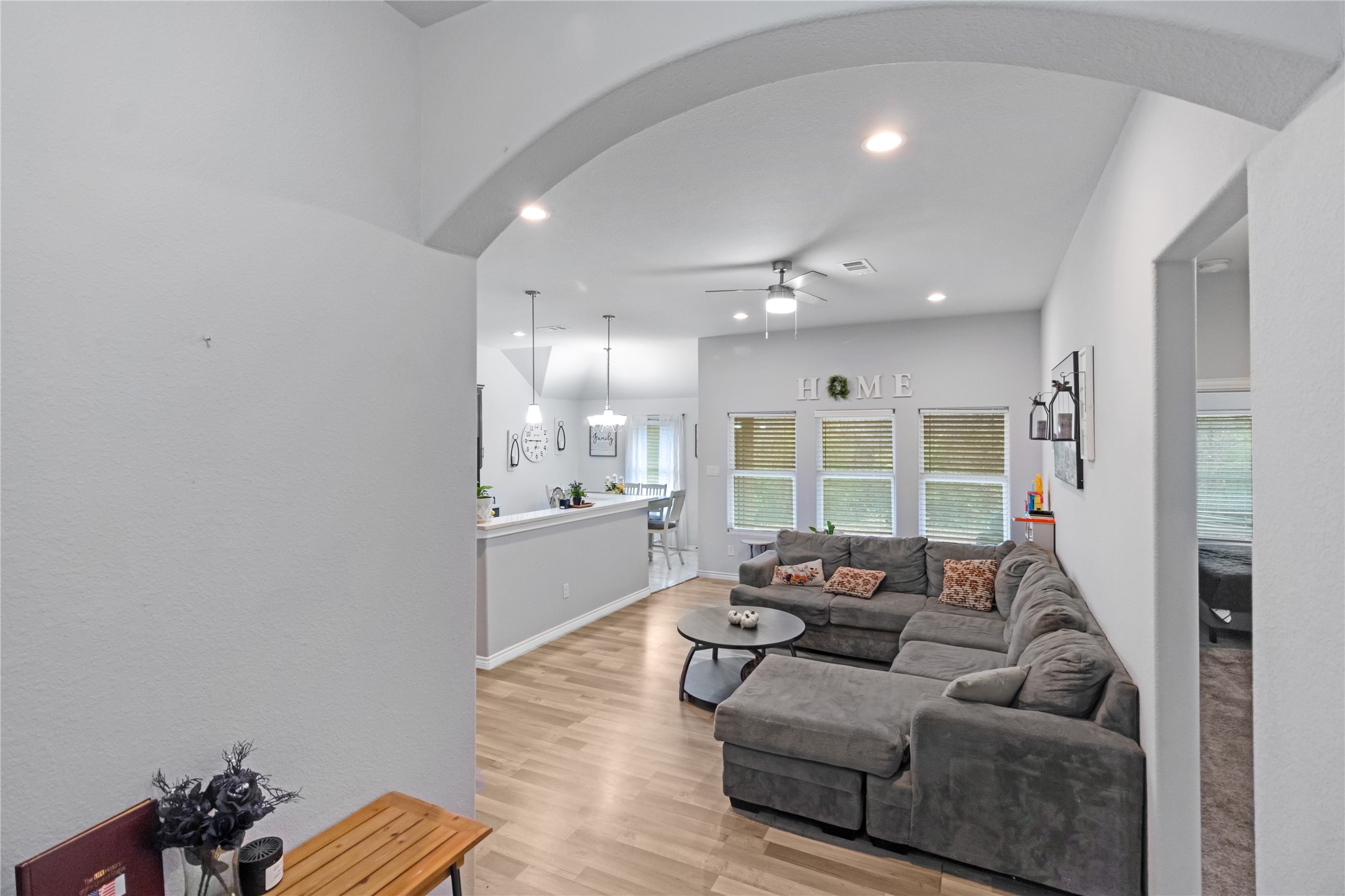 1317 Dacki Avenue Dallas TX 75211