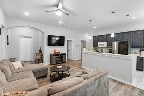 1317 Dacki Avenue Dallas TX 75211