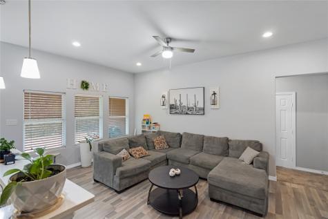 1317 Dacki Avenue Dallas TX 75211
