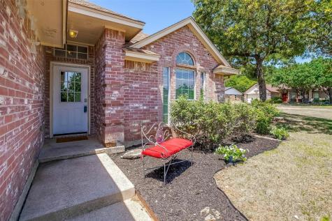 836 Magnolia Court Hurst TX 76053