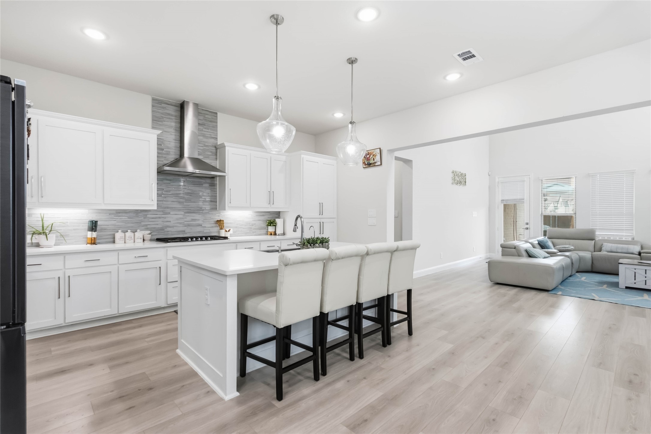 12959 Wimbledon Way Farmers Branch TX 75234