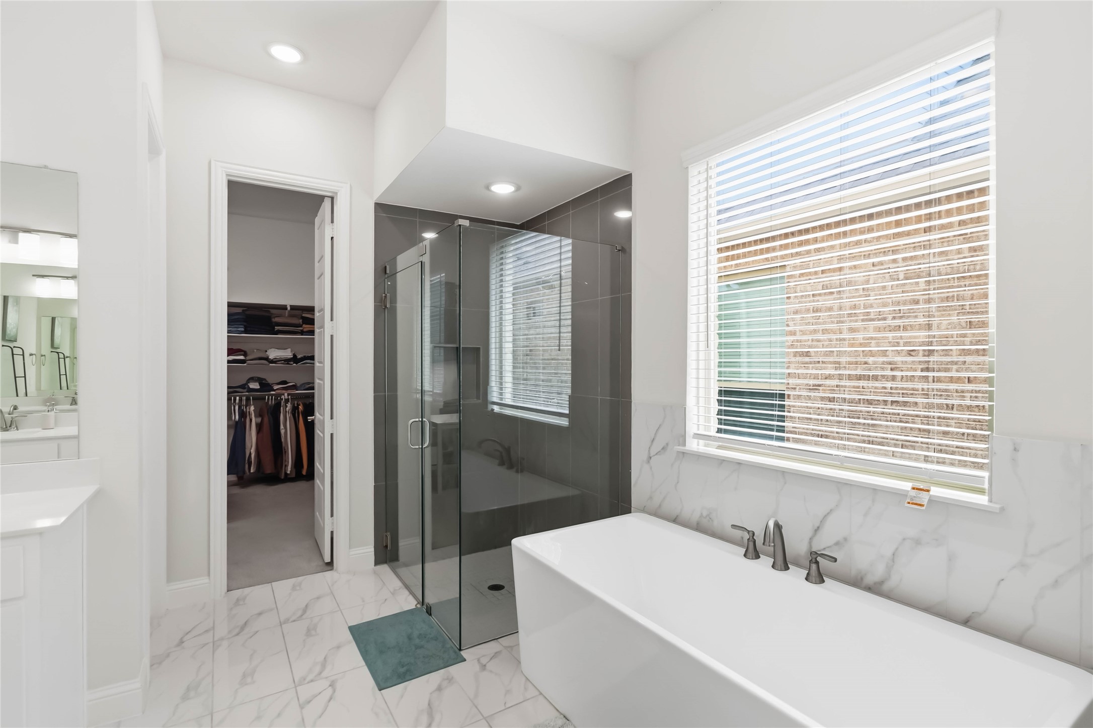 12959 Wimbledon Way Farmers Branch TX 75234