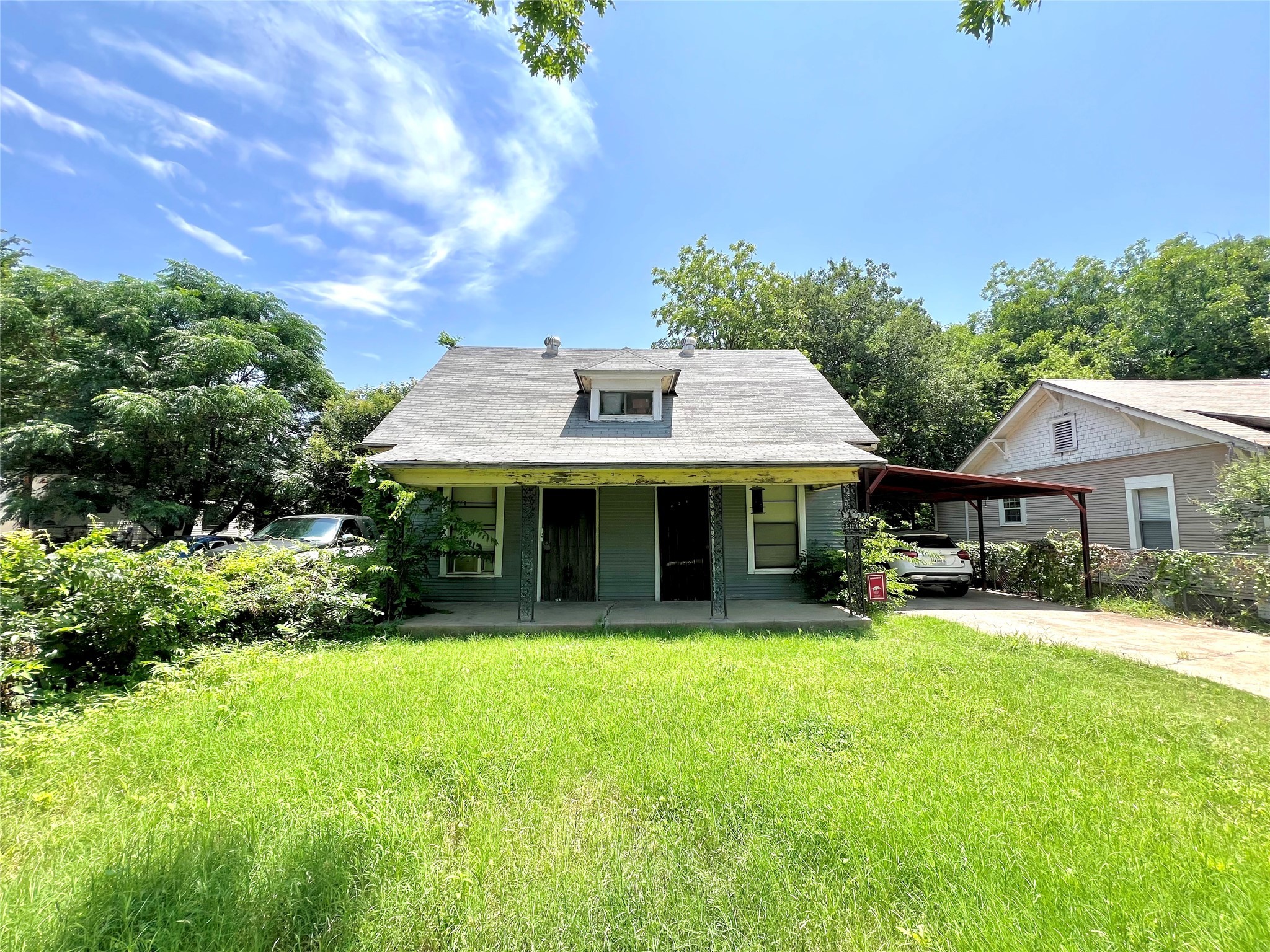 2214 Pearl Avenue Fort Worth TX 76164