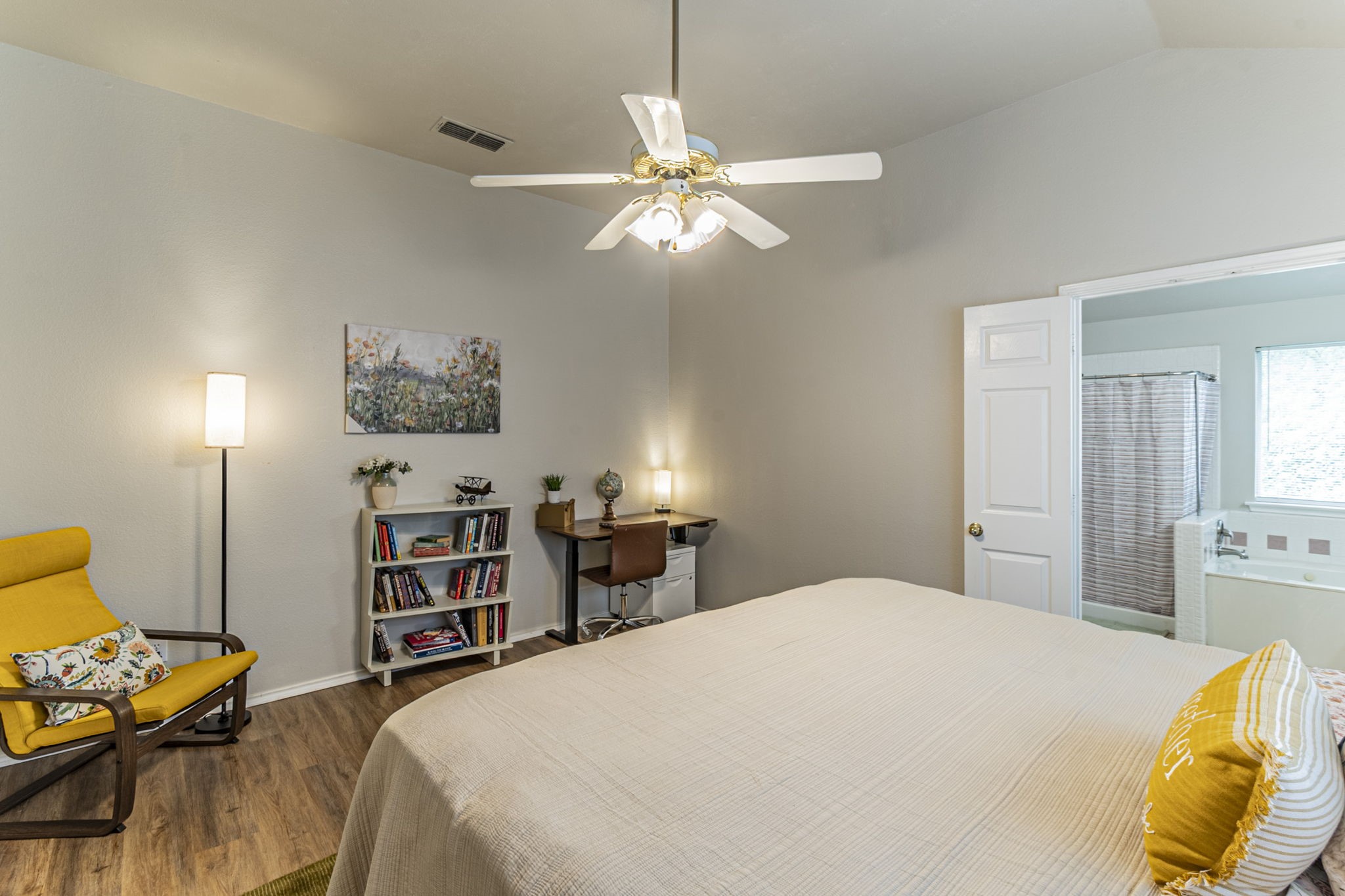 2521 Fairmont Drive Grand Prairie TX 75052