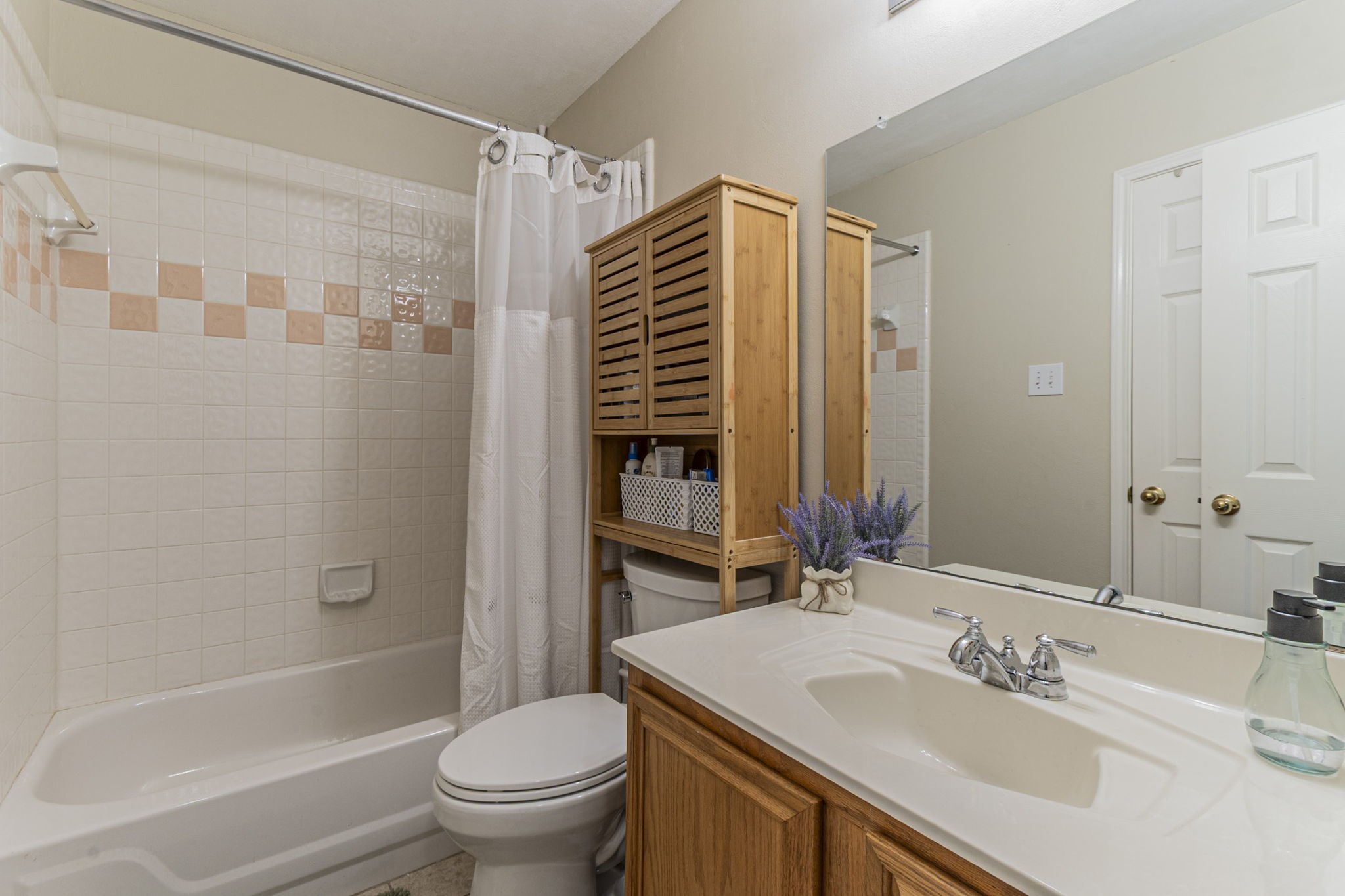 2521 Fairmont Drive Grand Prairie TX 75052