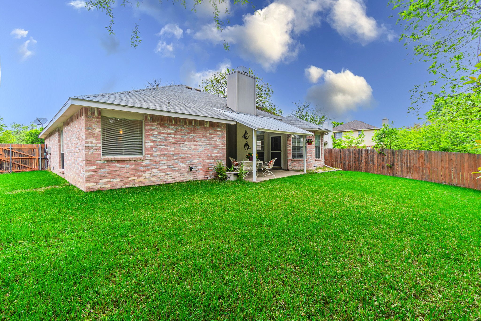 2521 Fairmont Drive Grand Prairie TX 75052