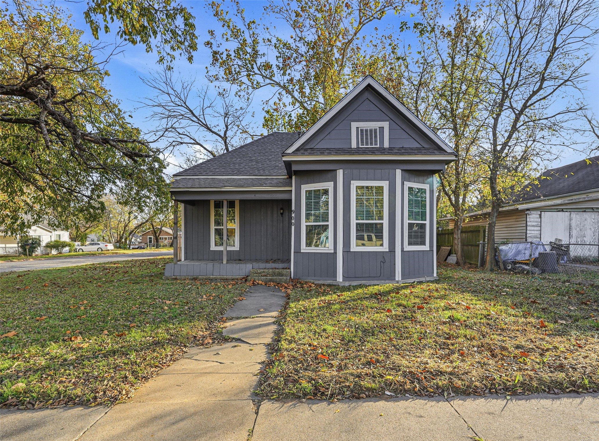 900 W Morgan Street Denison TX 75020
