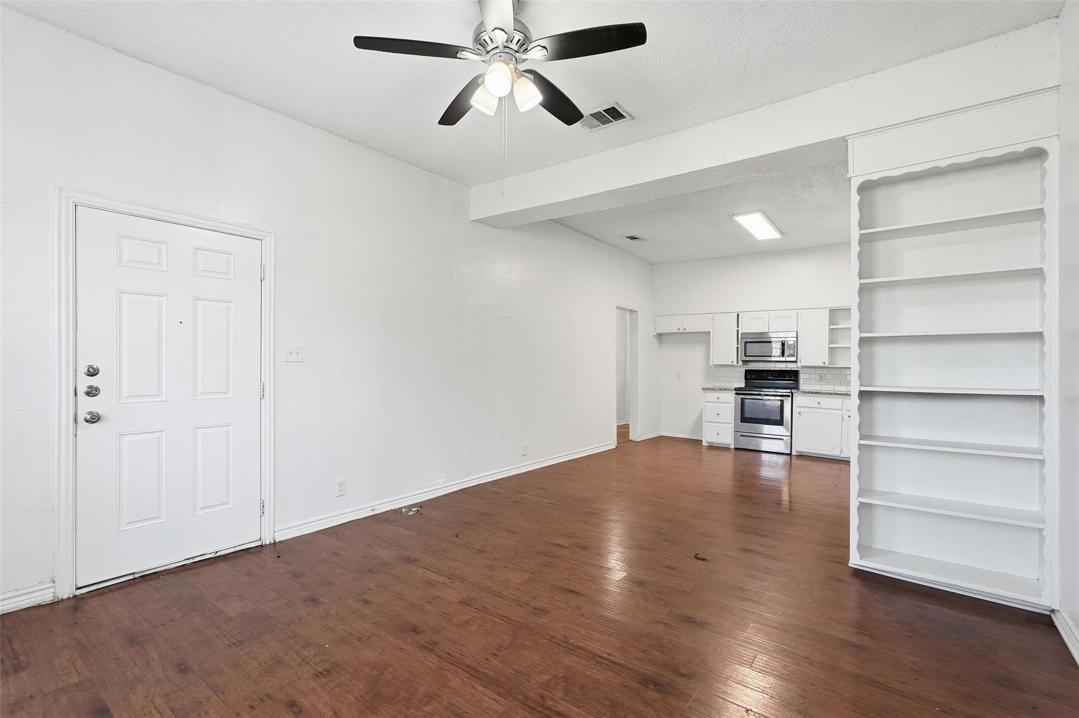 900 W Morgan Street Denison TX 75020