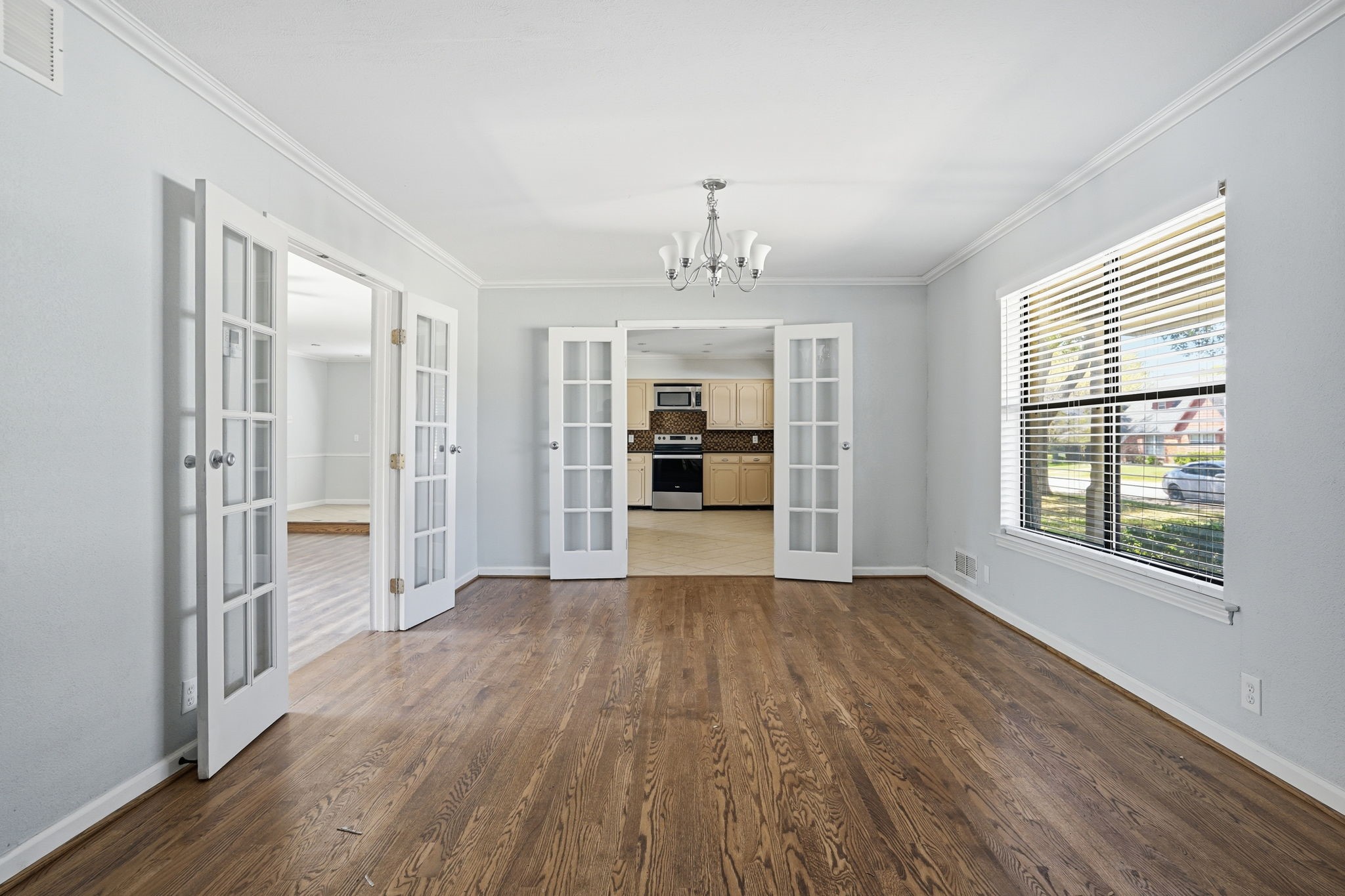 13460 Mill Grove Lane Dallas TX 75240