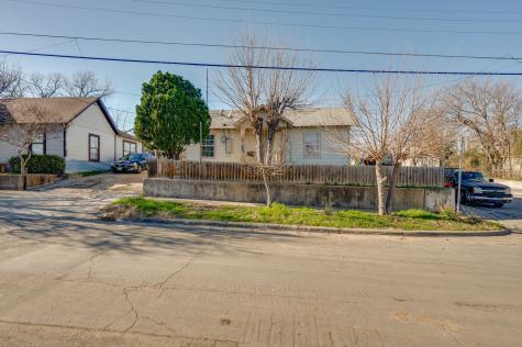 2239 Arroyo Avenue Dallas TX 75219