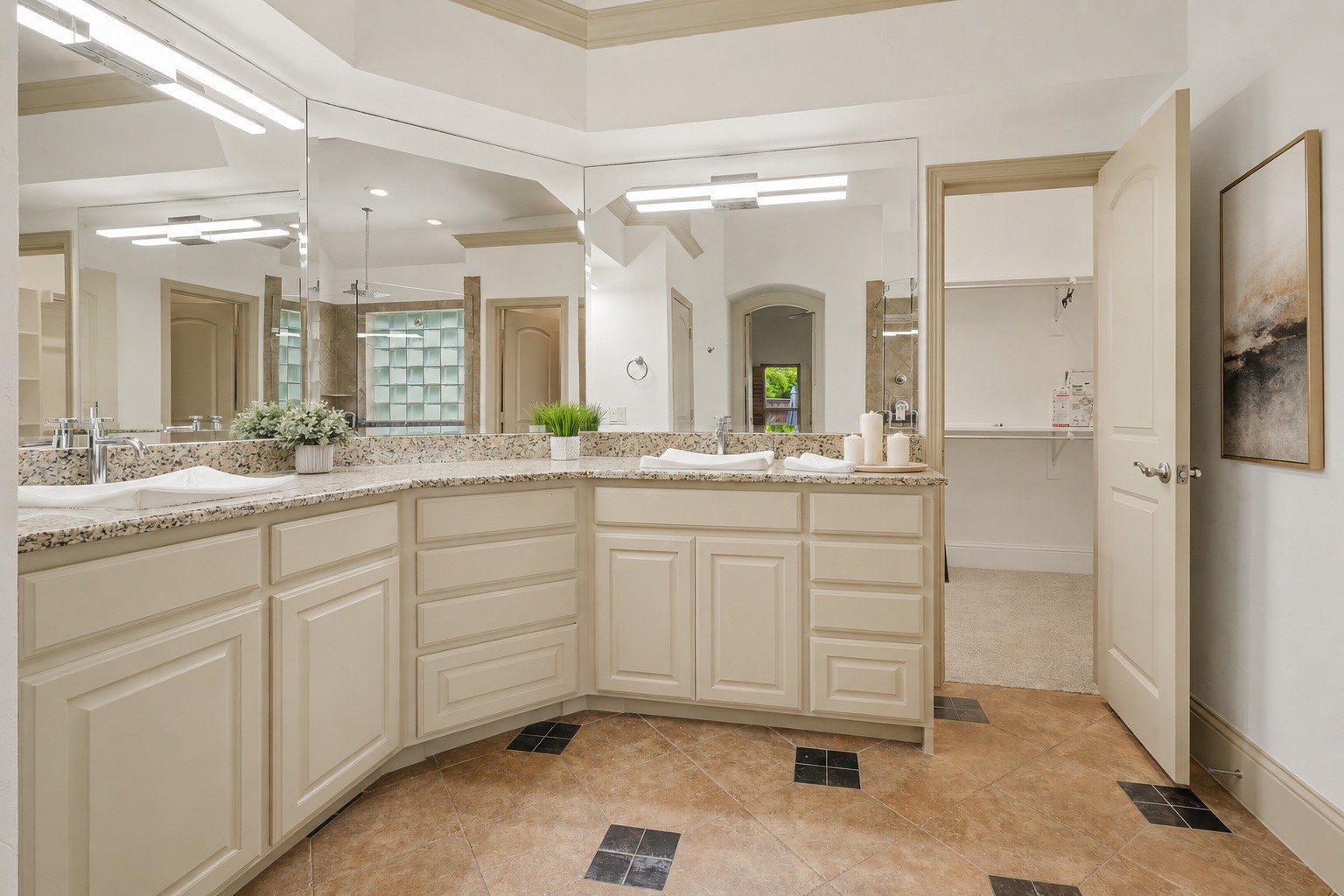 6146 Stapleford Circle Dallas TX 75252