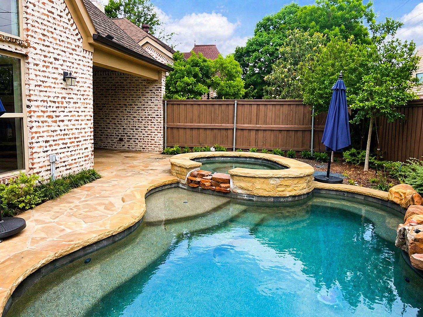 6146 Stapleford Circle Dallas TX 75252