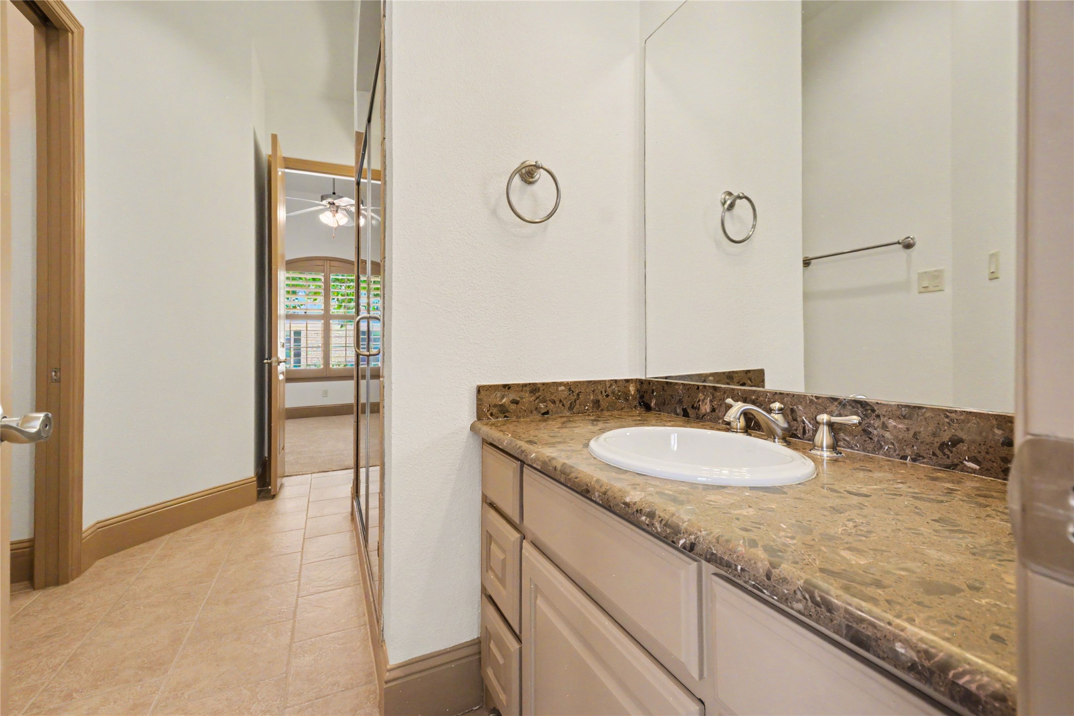 6146 Stapleford Circle Dallas TX 75252