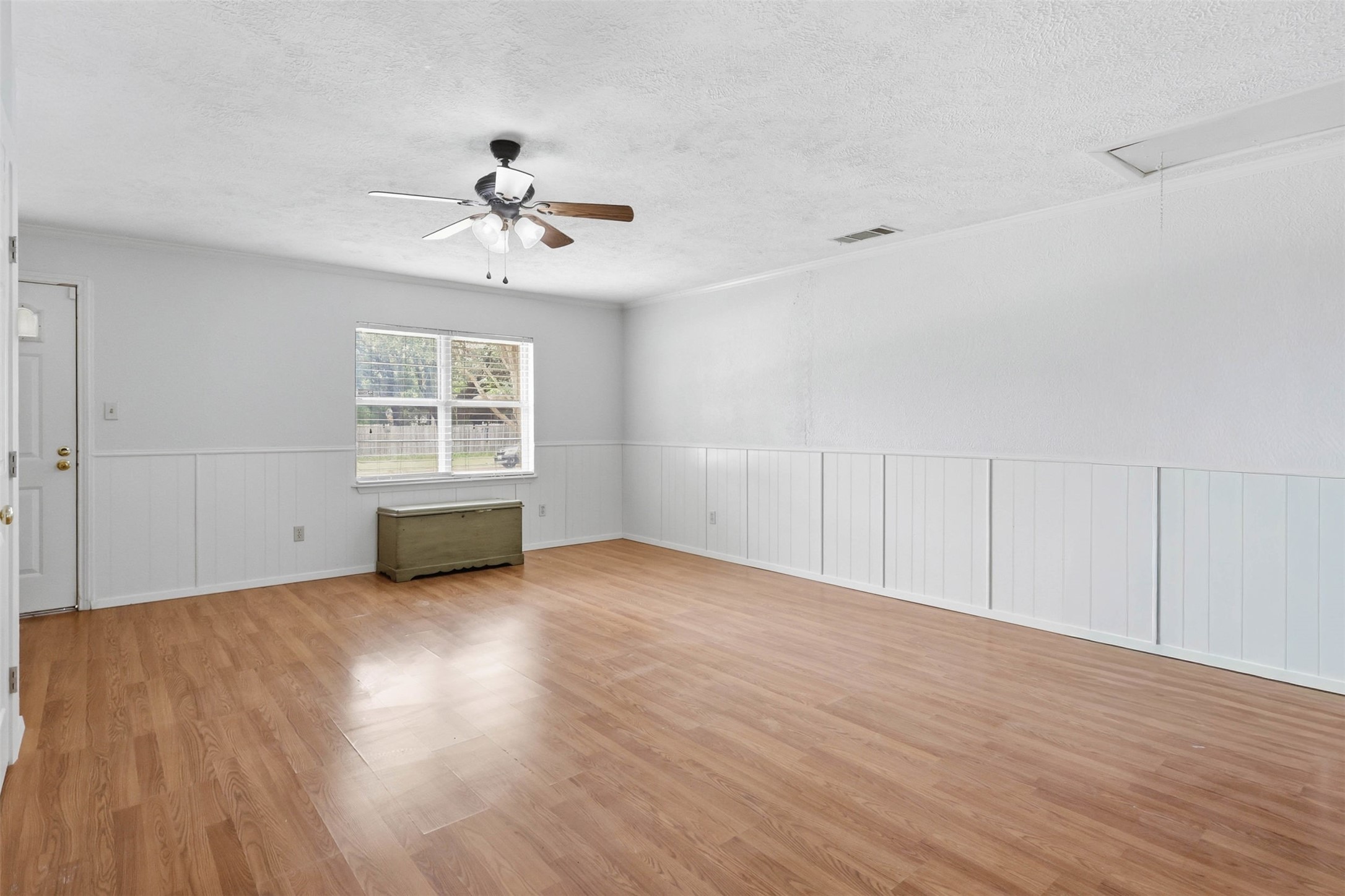6104 Cliffside Drive Edgecliff Village TX 76134
