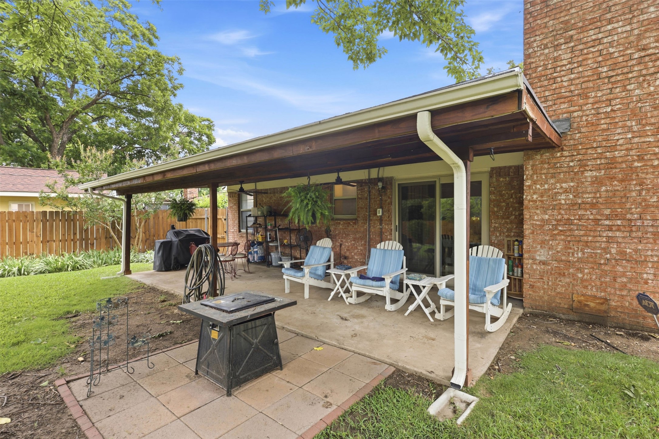 6104 Cliffside Drive Edgecliff Village TX 76134