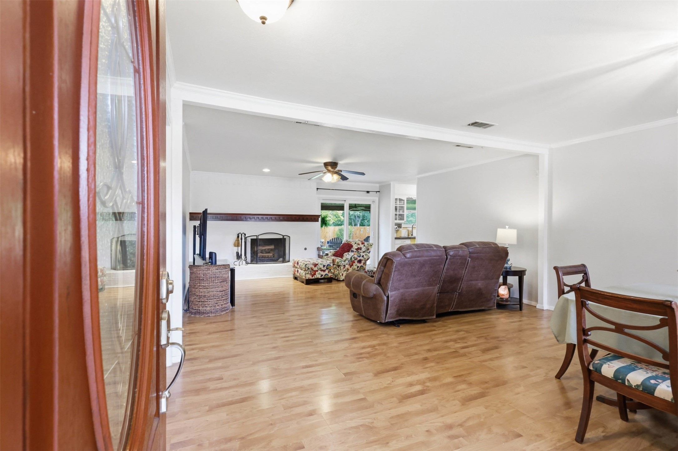 6104 Cliffside Drive Edgecliff Village TX 76134