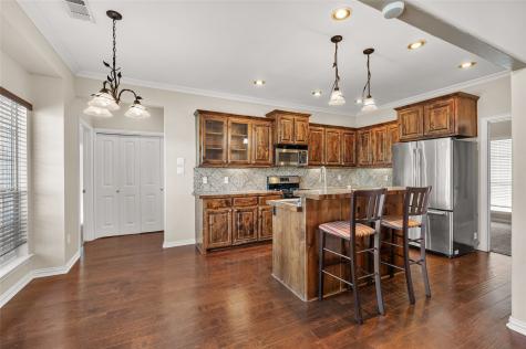 10264 Farmington Road Van Alstyne TX 75495