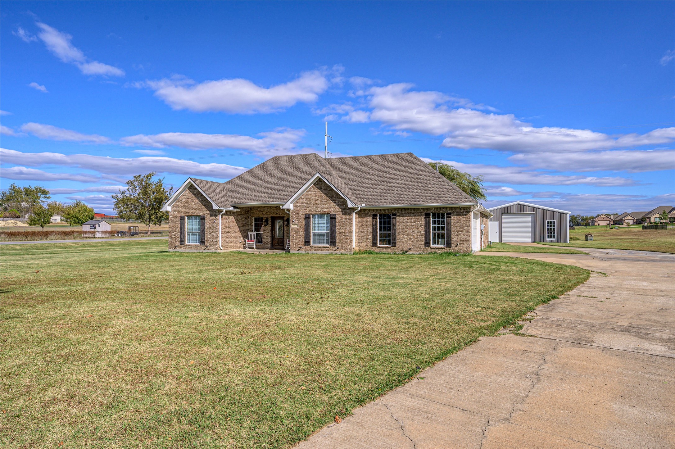 10264 Farmington Road Van Alstyne TX 75495