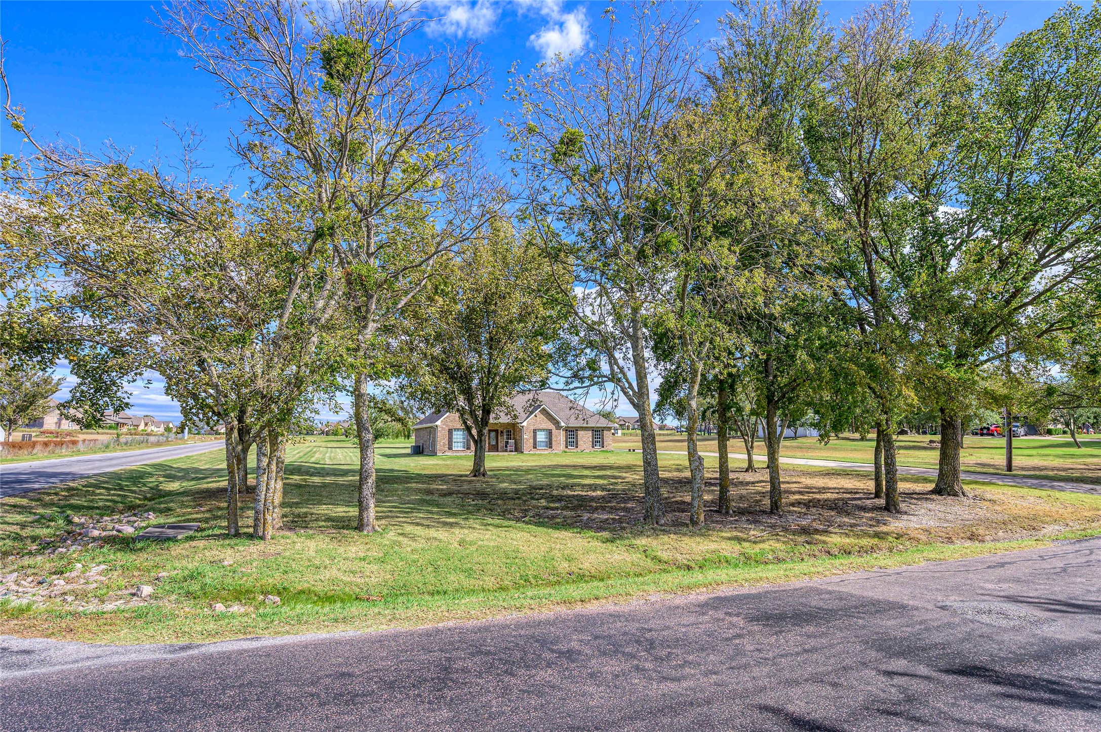 10264 Farmington Road Van Alstyne TX 75495