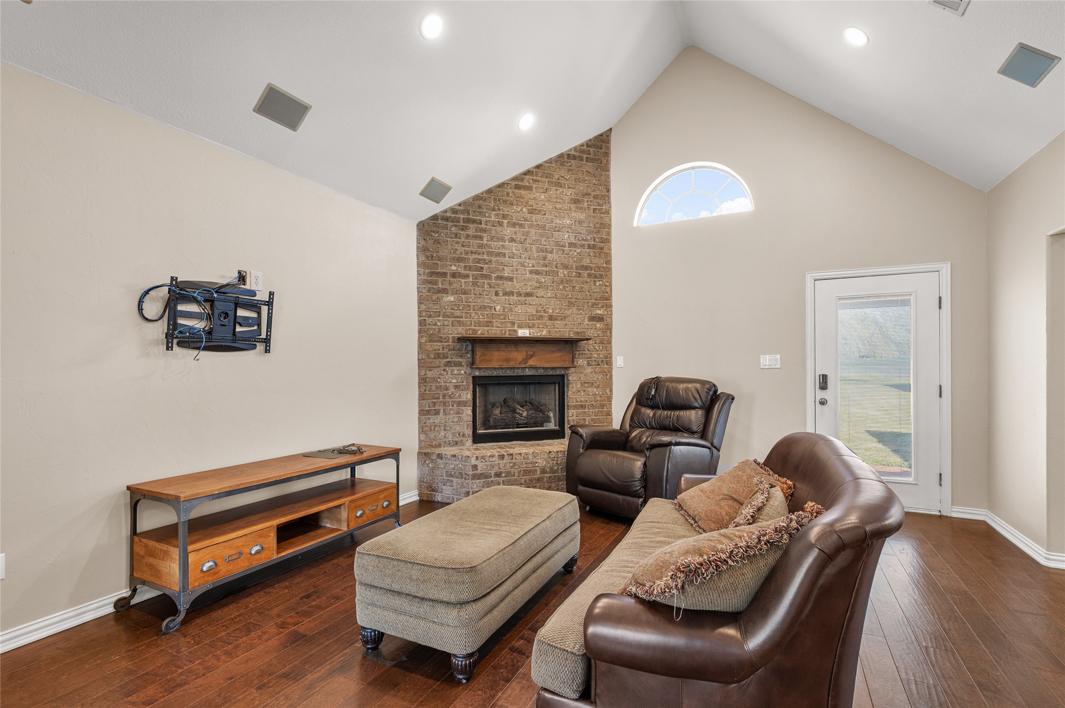 10264 Farmington Road Van Alstyne TX 75495