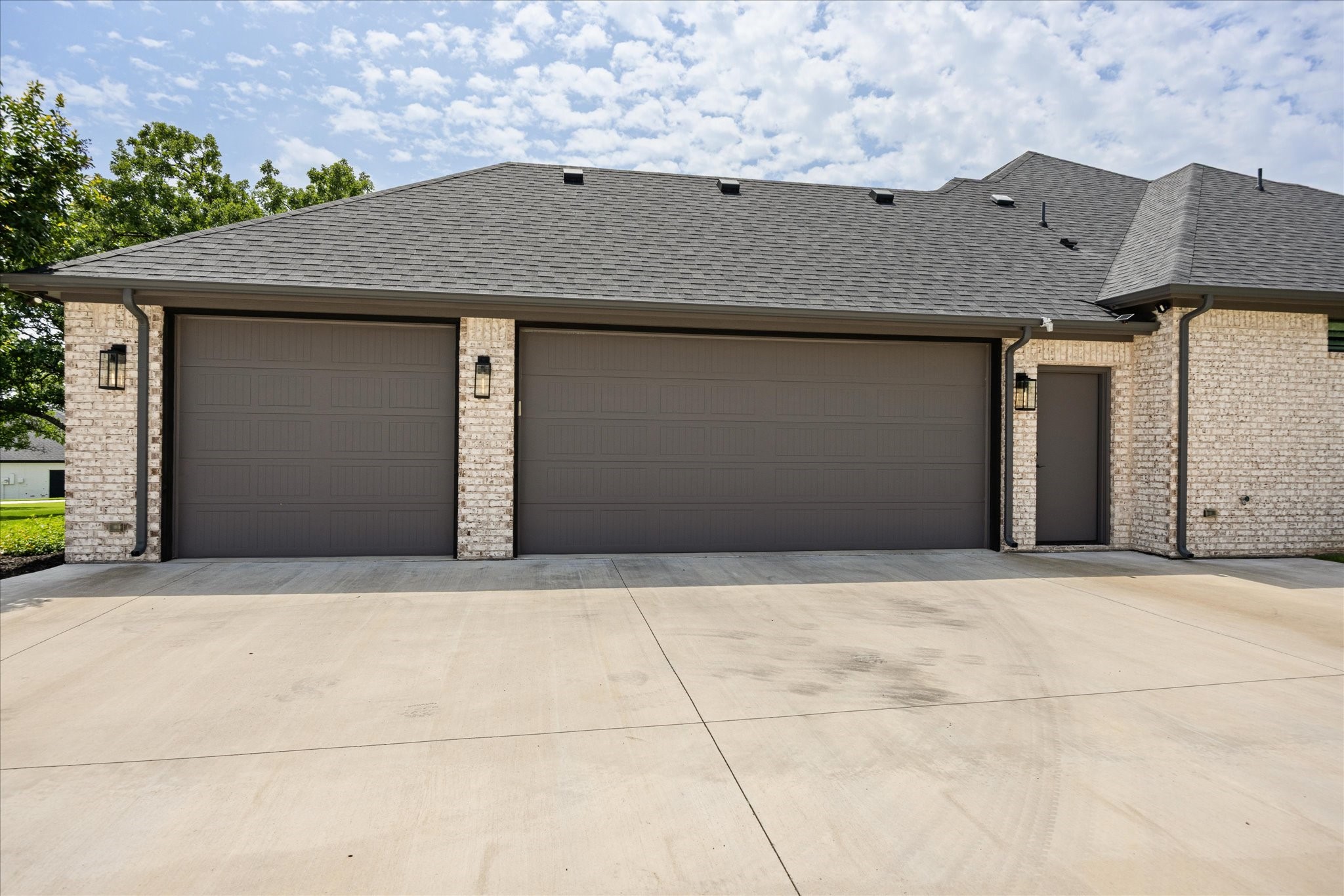 4005 Legend Trail Granbury TX 76049